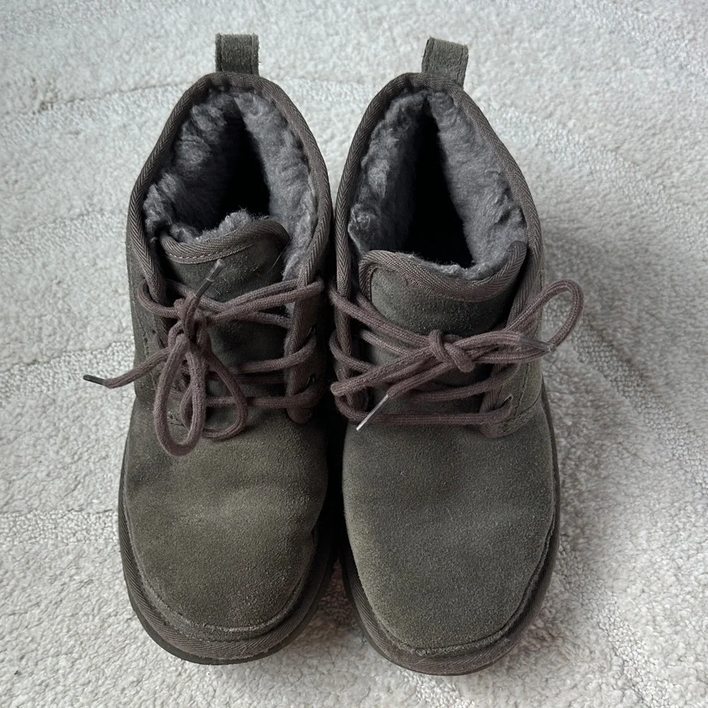 UGG Men's Chukka Suede Boots in Charcoal Brown